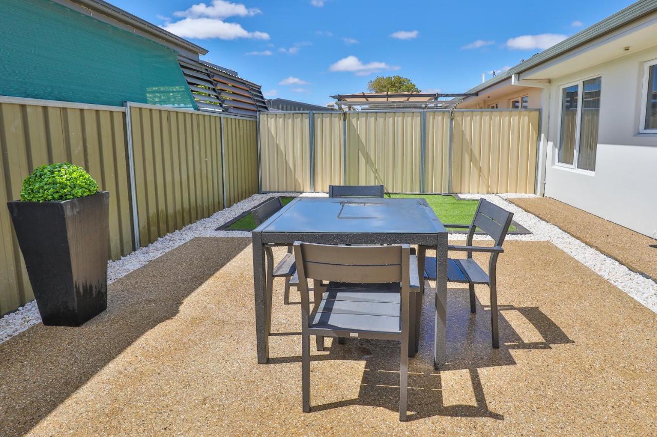 112 Olive Apartments Mildura Bagian luar foto